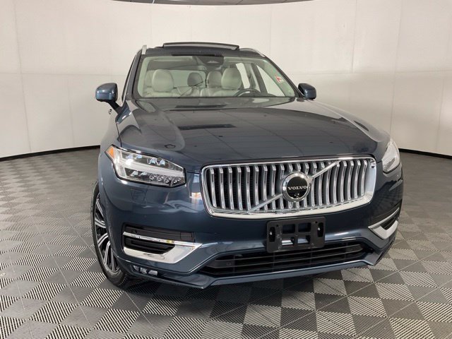 Certified 2025 Volvo XC90 B6 Plus w/ Protection Package Premier AWD/4WD image 7