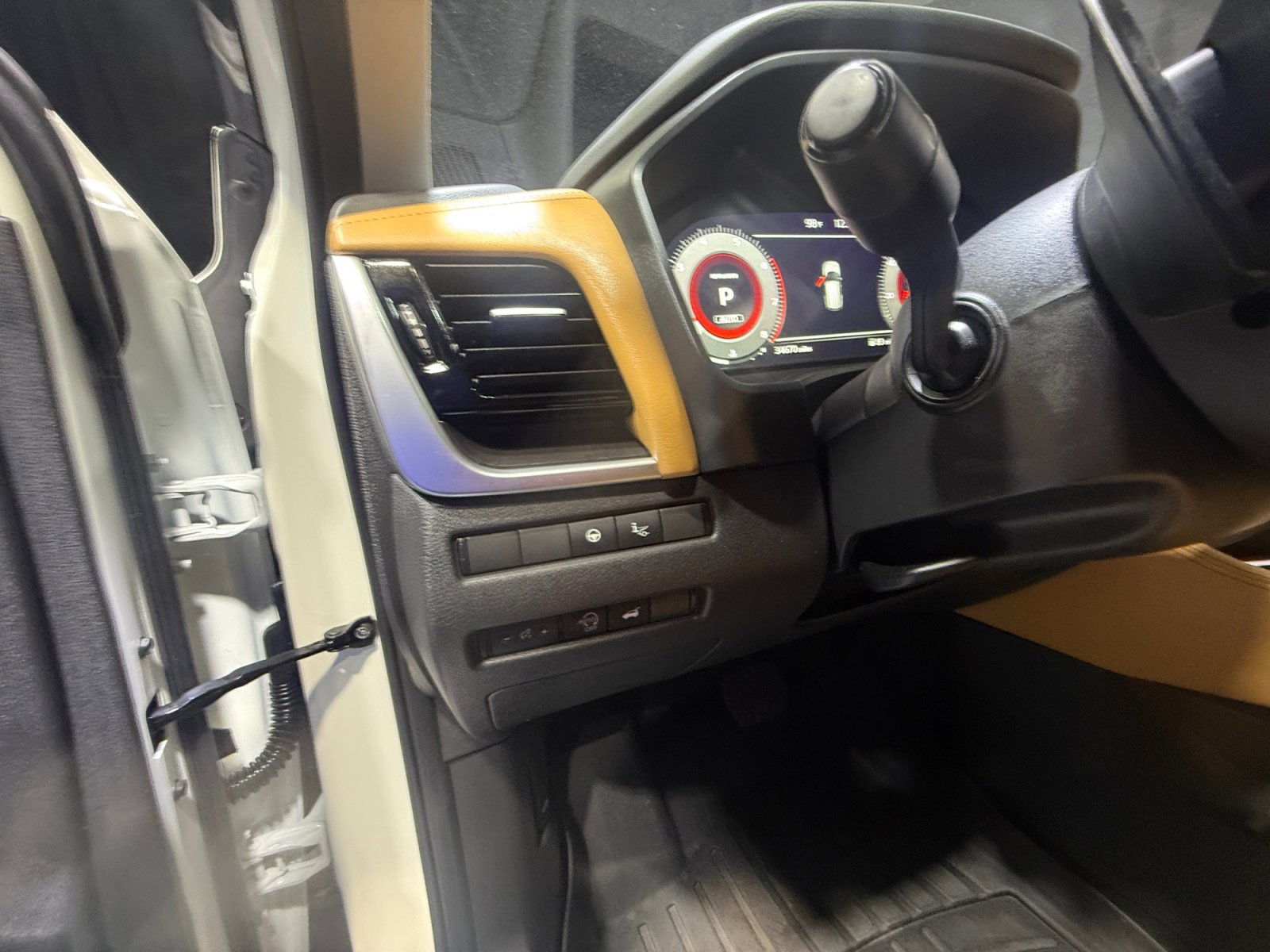 Certified 2023 Nissan Rogue Platinum w/ Platinum Premium Package AWD/4WD image 12
