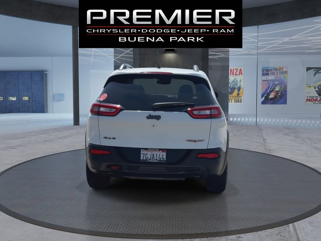 Used 2014 Jeep Cherokee Trailhawk w/ Technology Group AWD/4WD image 7