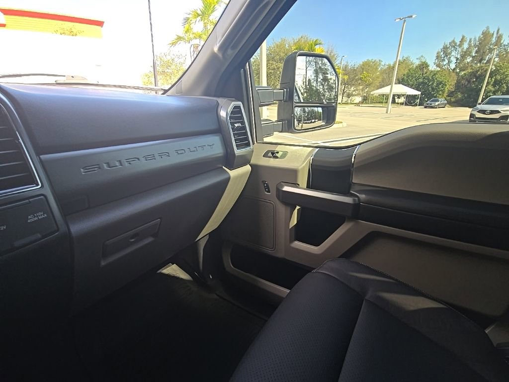 Used 2022 Ford F250 XLT w/ XLT Value Package image 27