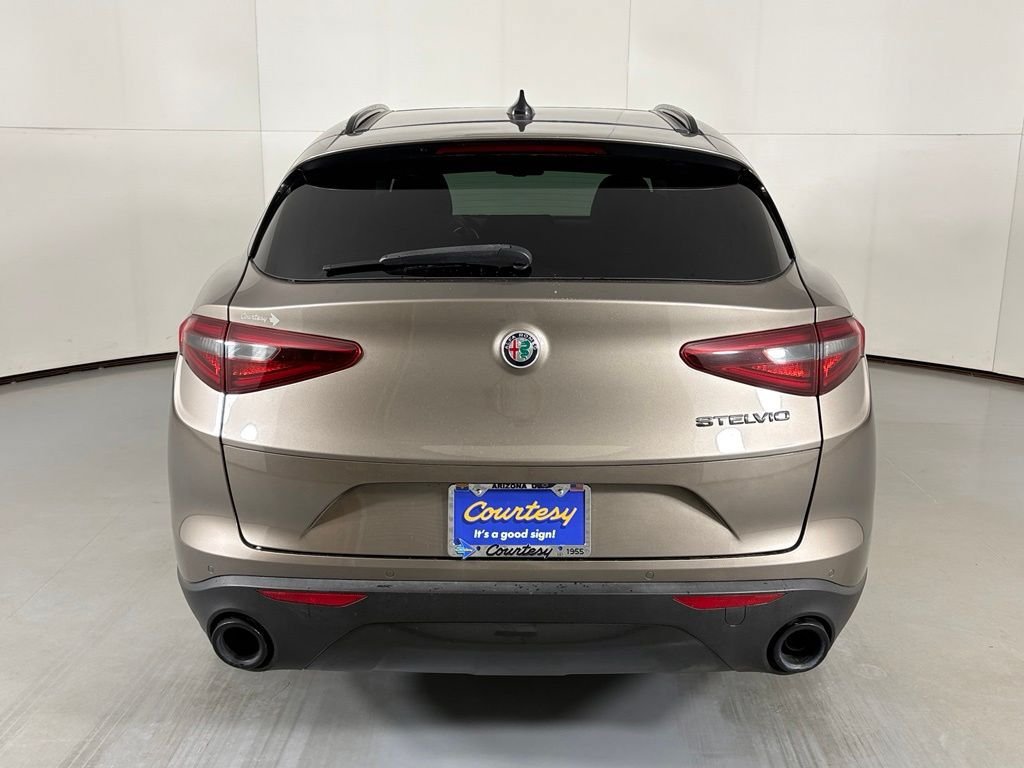 Used 2019 Alfa Romeo Stelvio w/ Nero Edizione RWD image 7