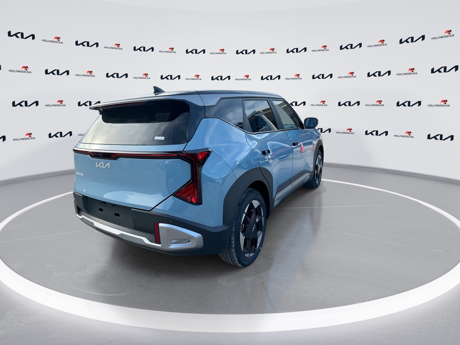 New 2027 Kia Seltos S FWD image 8
