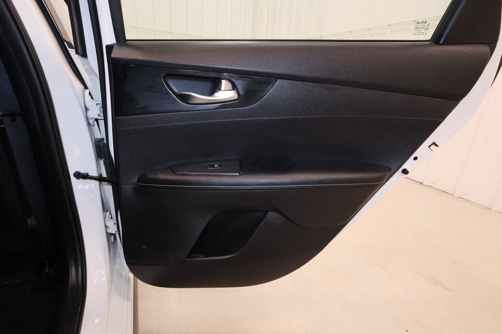 Used 2021 Kia Forte GT-Line FWD image 17