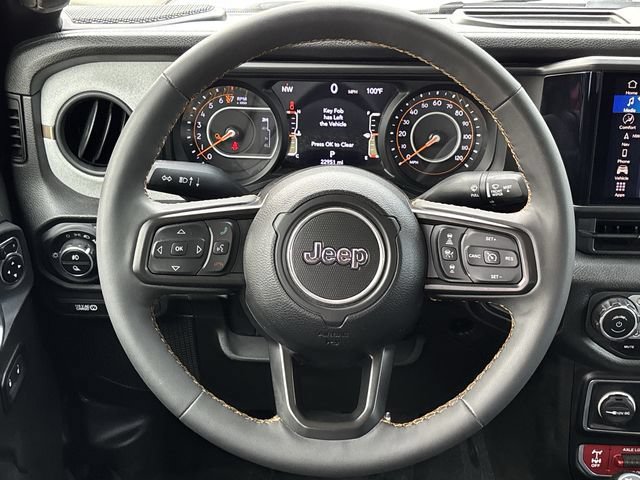 Used 2024 Jeep Gladiator Sport AWD/4WD image 13