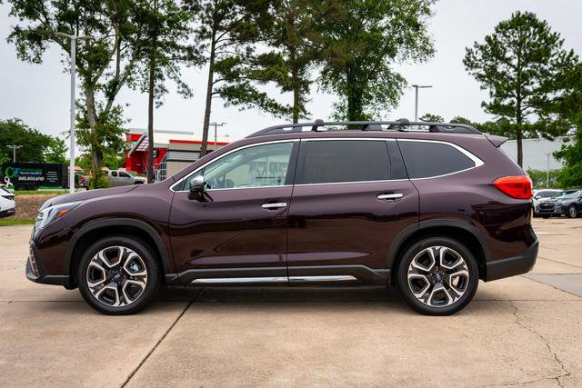 Certified 2023 Subaru Ascent Touring AWD/4WD image 2