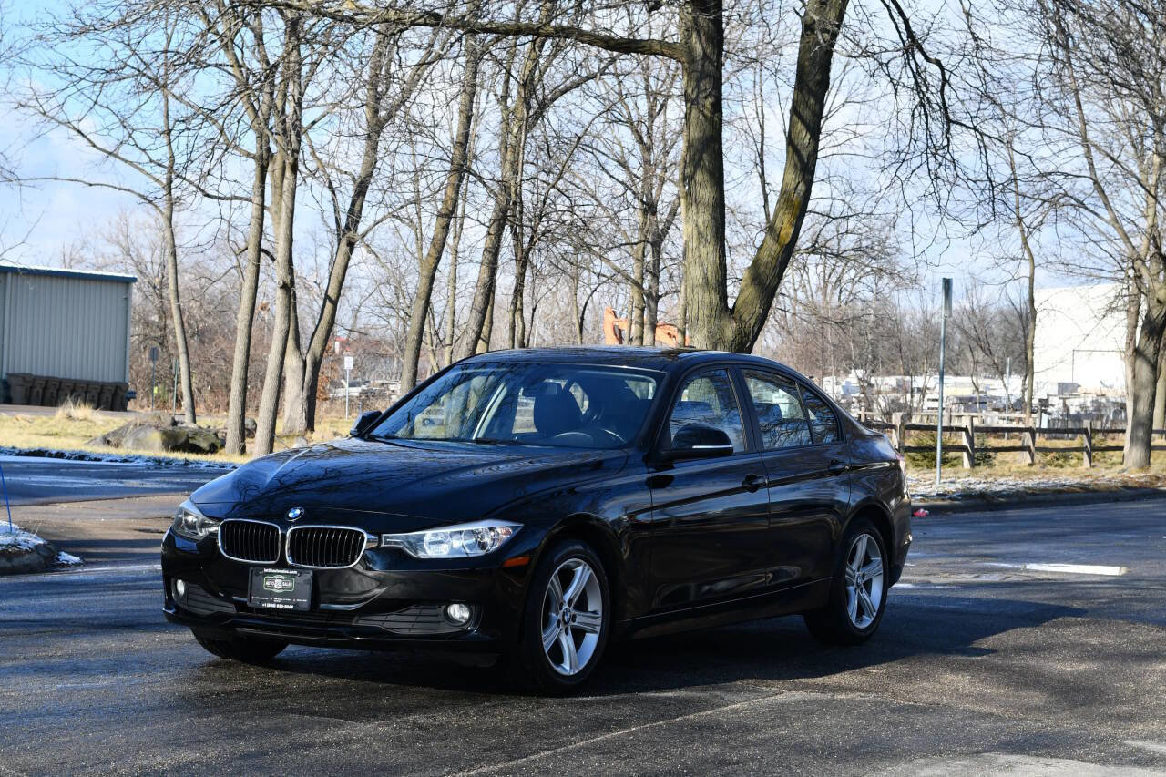 Used 2015 BMW 320i Sedan image 3
