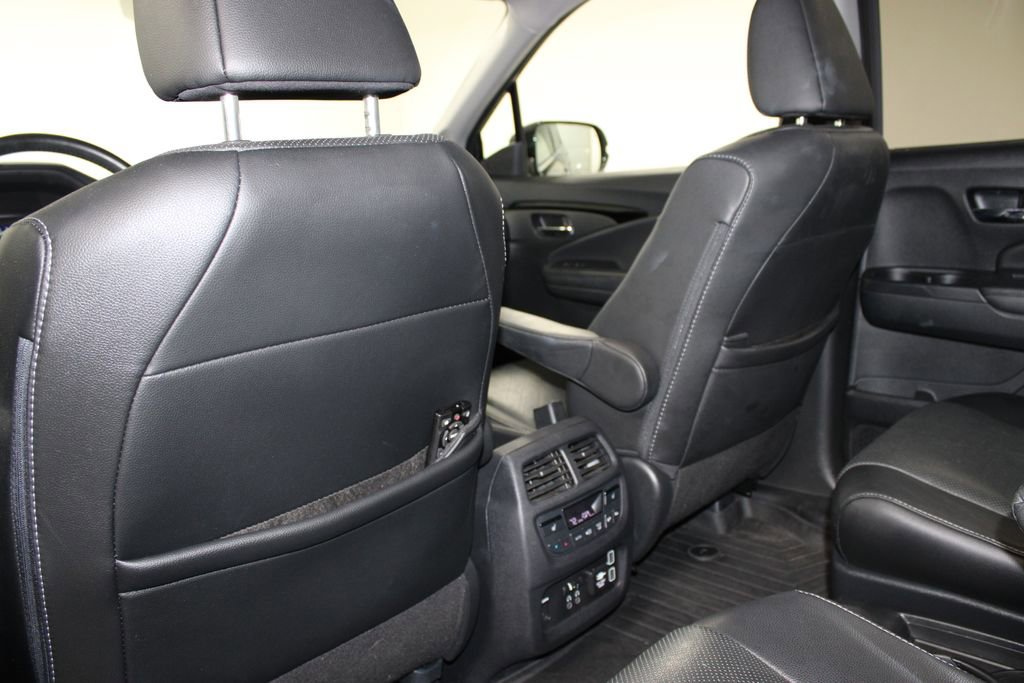 Used 2019 Honda Pilot Elite image 26