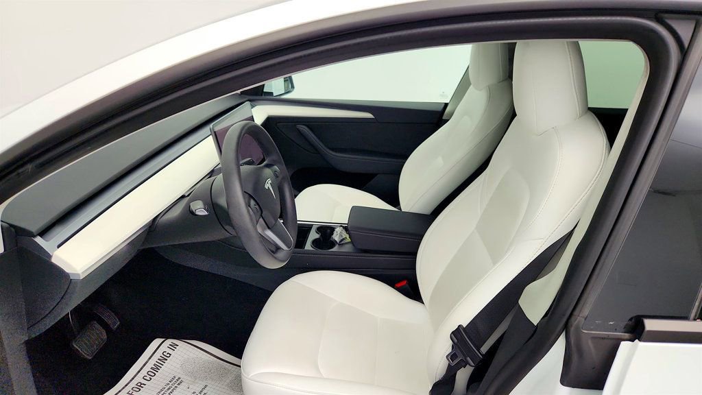 Used 2023 Tesla Model Y Long Range image 24