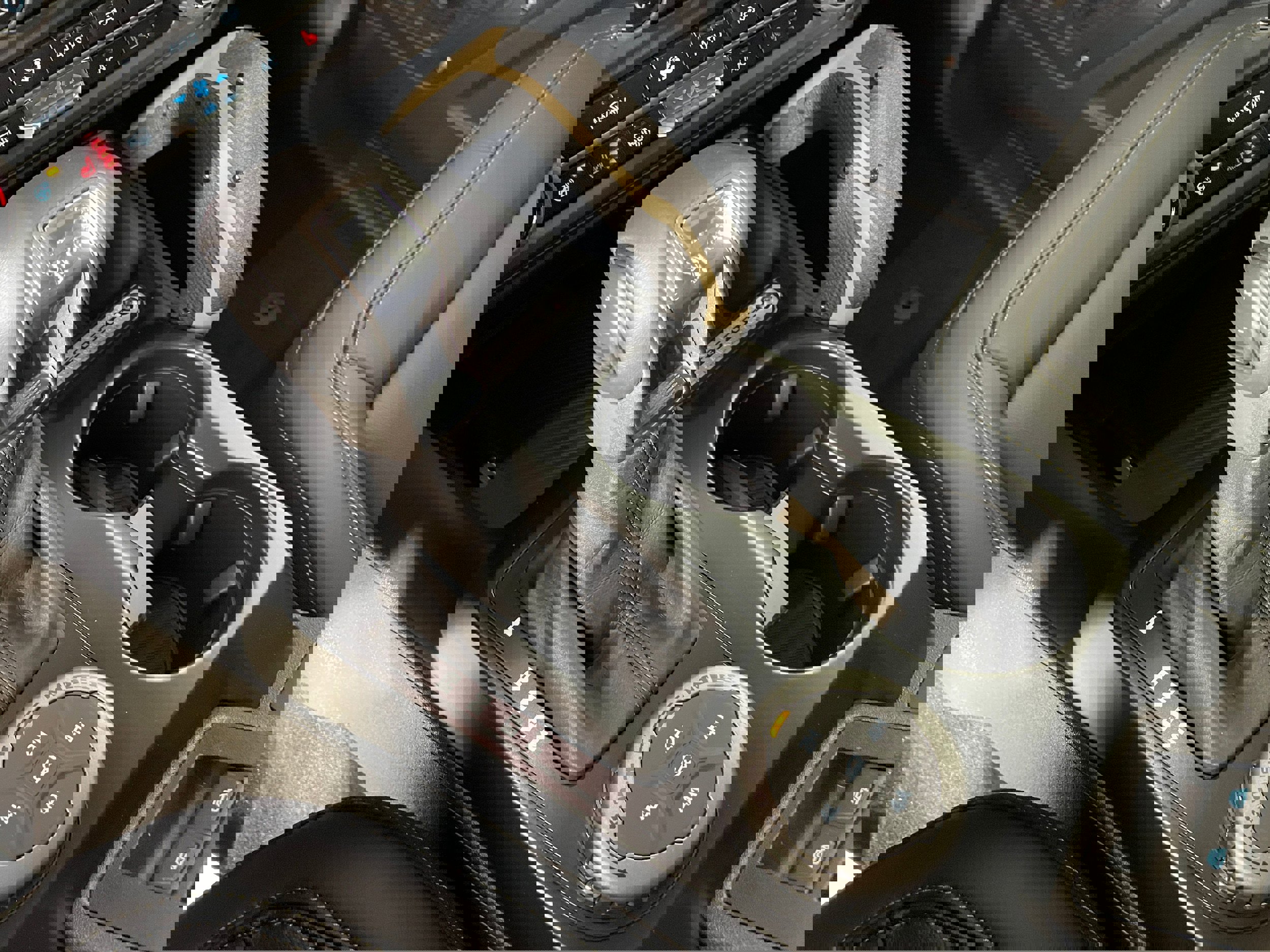 New 2025 Ford Bronco Badlands image 8