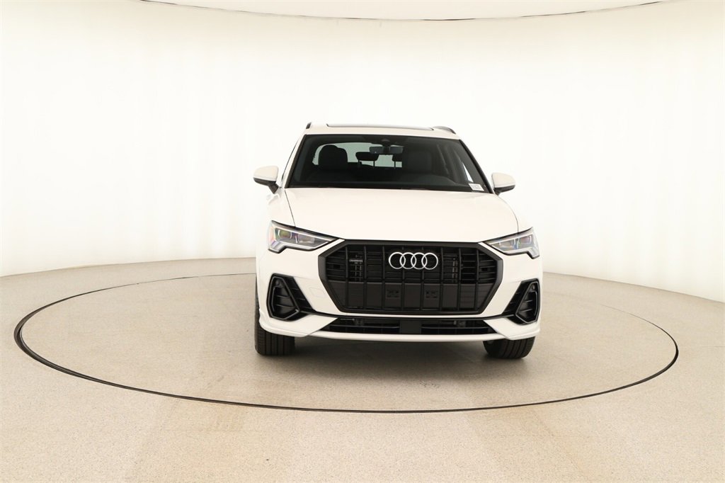 New 2025 Audi Q3 2.0T Premium image 11