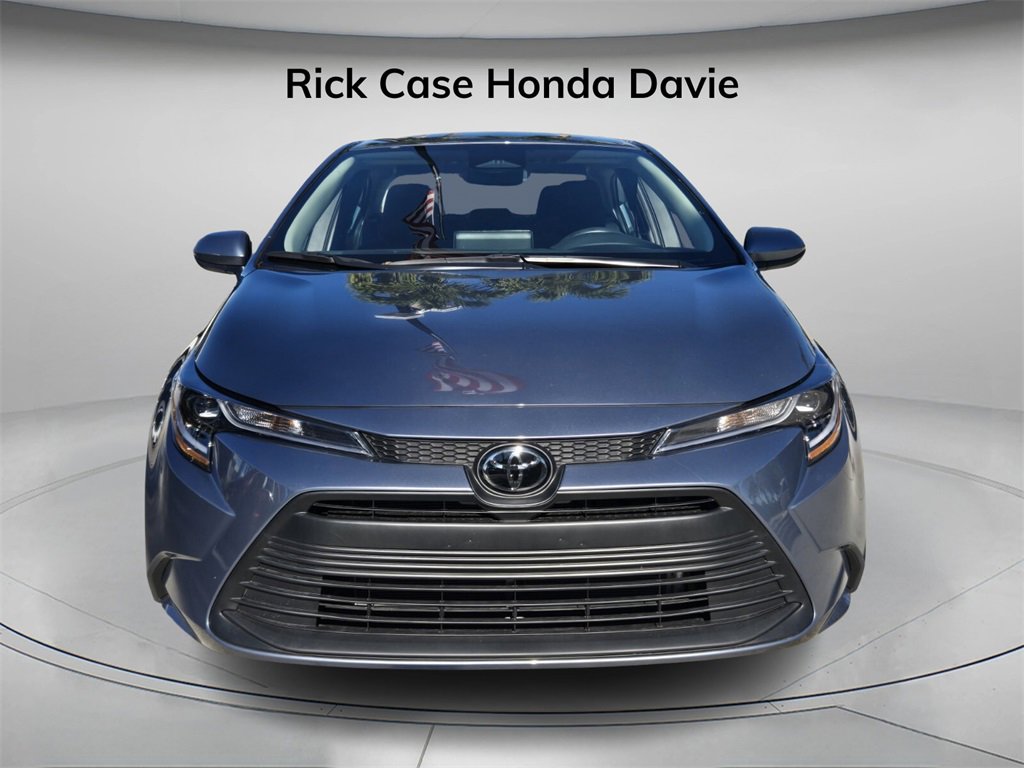 Used 2024 Toyota Corolla LE image 5