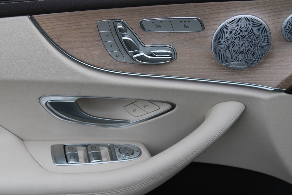 Used 2019 Mercedes-Benz E 450 Coupe image 32