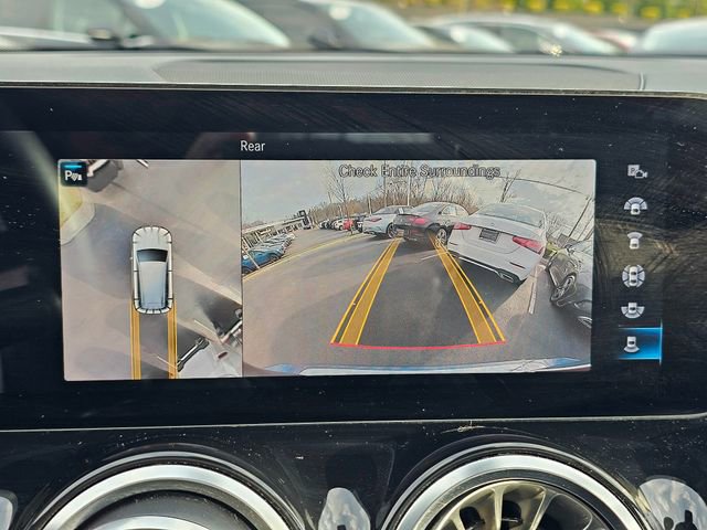 Certified 2022 Mercedes-Benz GLB 250 4MATIC image 37