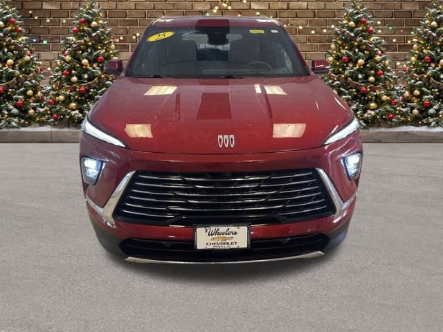 Used 2025 Buick Enclave Preferred image 9