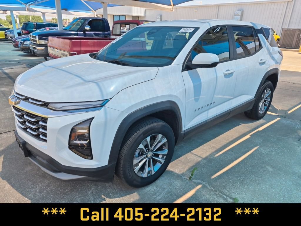 Used 2025 Chevrolet Equinox LT AWD/4WD image 1