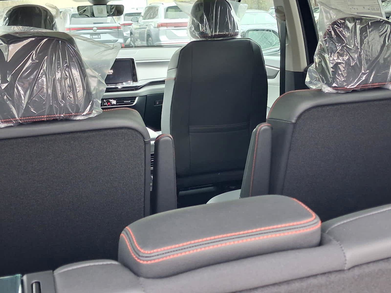 New 2026 Volkswagen Atlas Peak Edition AWD/4WD image 10