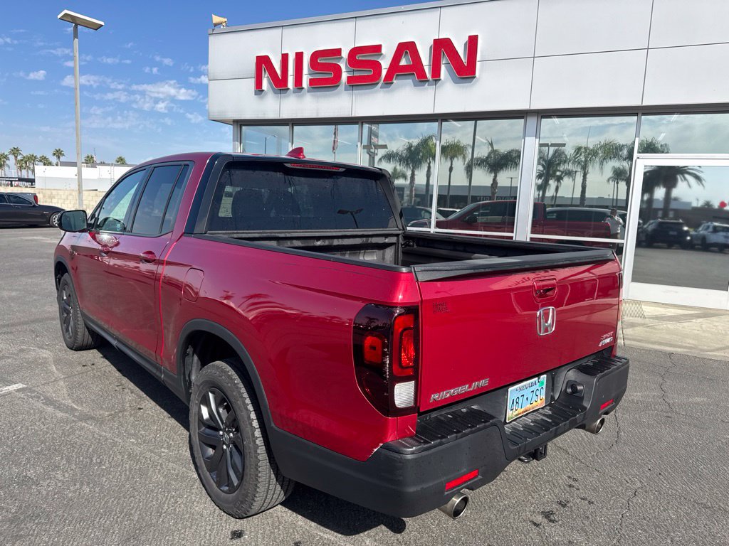 Used 2023 Honda Ridgeline Sport image 2