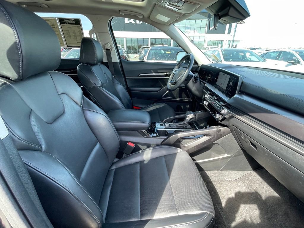 Used 2024 Kia Telluride S w/ S Sunroof Package image 28