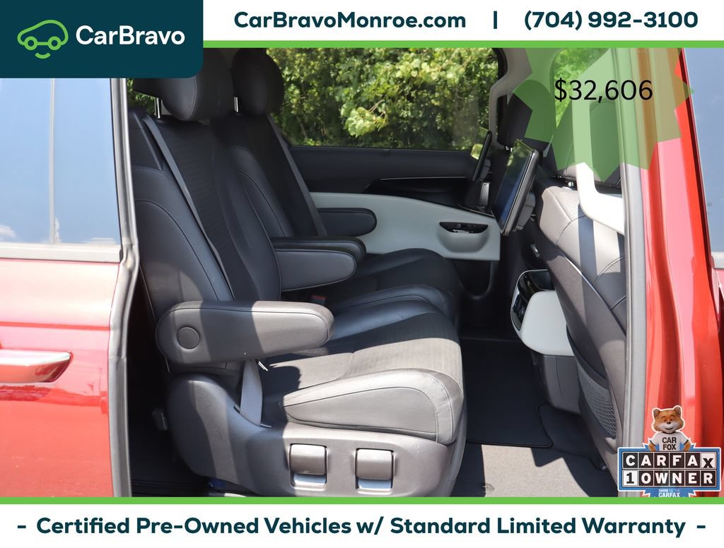 Used 2023 Kia Carnival SX Prestige FWD image 46