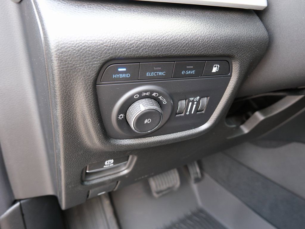 Used 2024 Jeep Grand Cherokee Trailhawk image 30