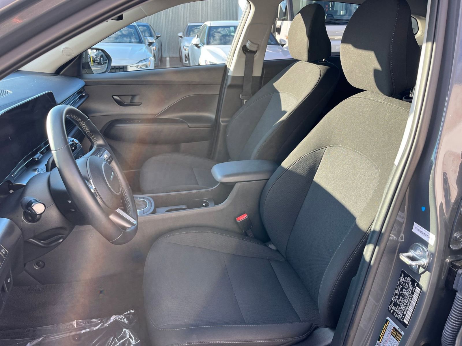 Used 2025 Hyundai Kona SEL image 36