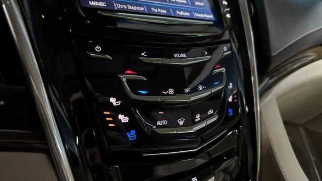 Used 2019 Cadillac Escalade Premium Luxury image 46