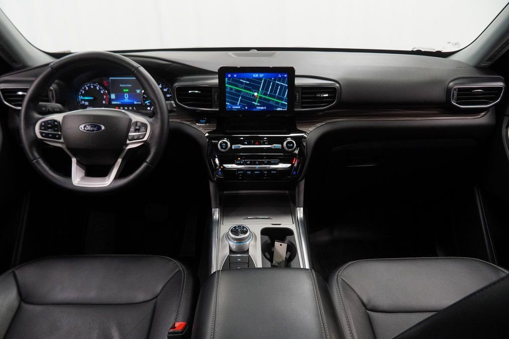 Used 2022 Ford Explorer Limited w/ Hybrid Equipment Group 310A image 25