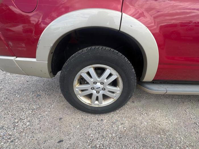 Used 2009 Ford Explorer Eddie Bauer AWD/4WD image 14