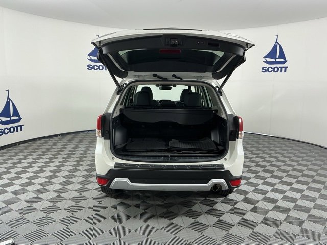 Used 2020 Subaru Forester Touring image 19