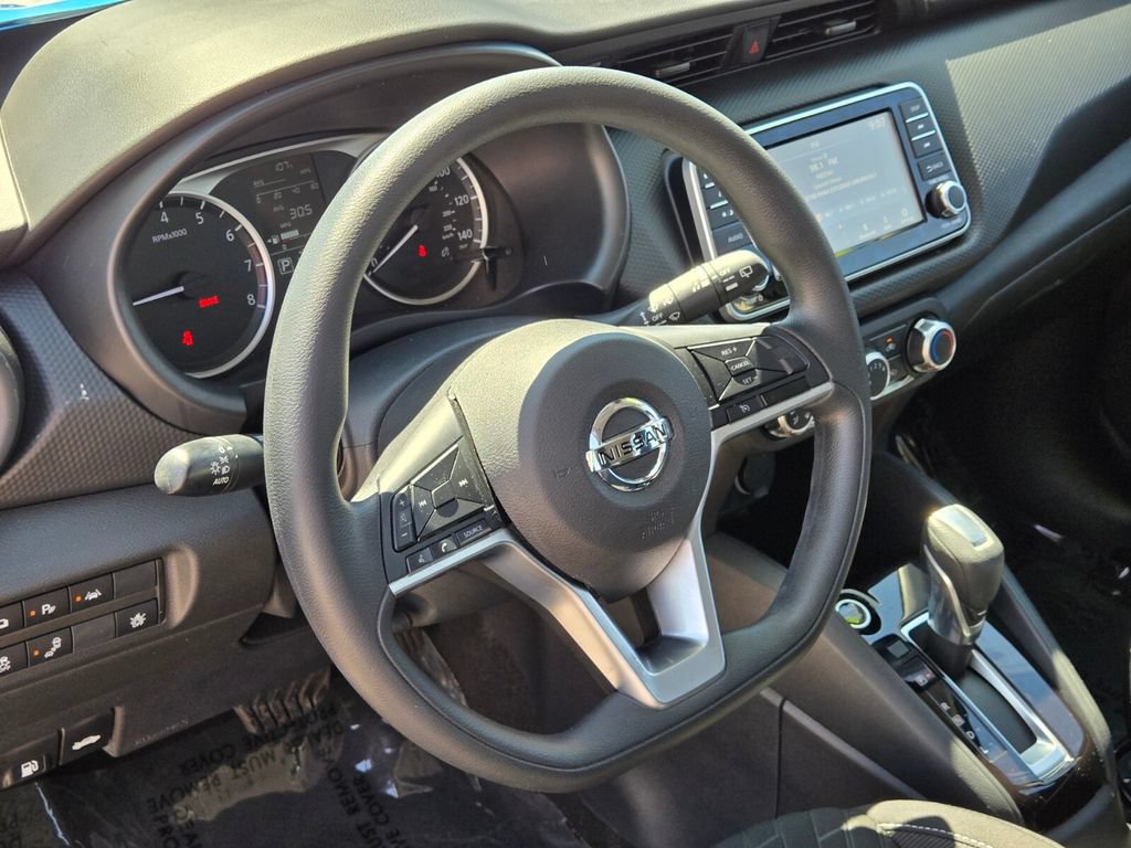 Certified 2021 Nissan Kicks S FWD image 23