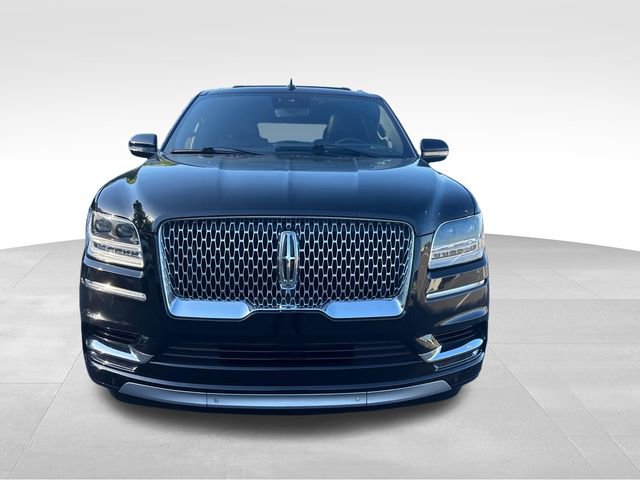 Certified 2021 Lincoln Navigator Reserve w/ Luxury Package AWD/4WD image 8