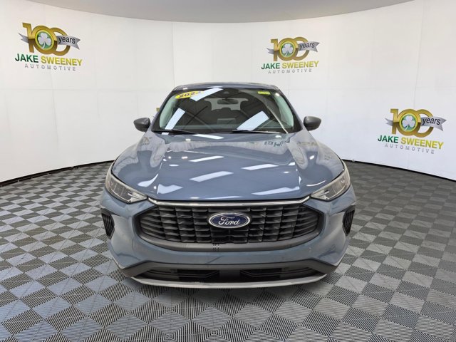 Used 2024 Ford Escape Active w/ Cold Weather Package FWD image 3