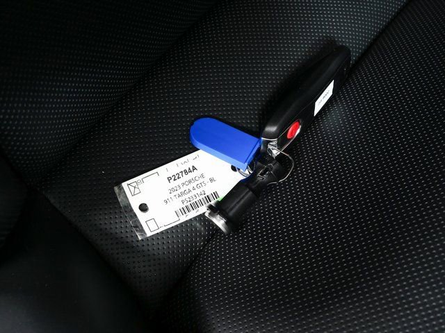 Certified 2023 Porsche 911 Targa 4 GTS image 39