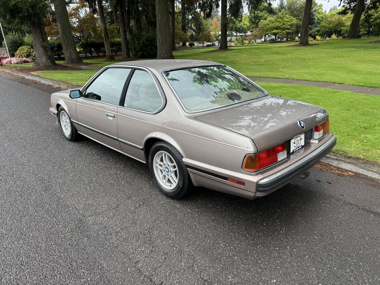 Used 1988 BMW 635CSi Coupe RWD image 3