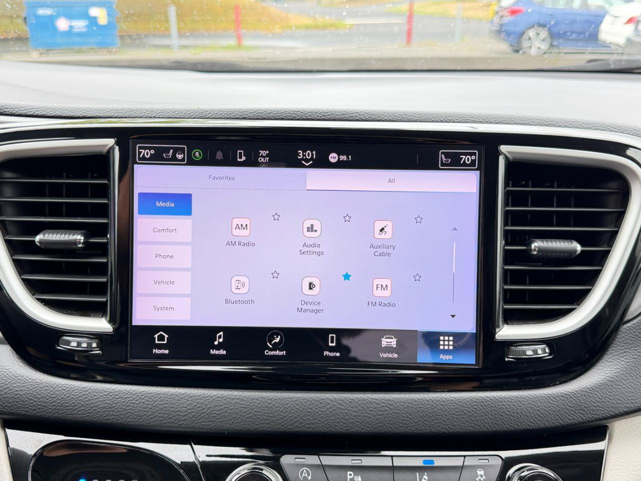 Used 2023 Chrysler Pacifica Touring-L FWD image 69