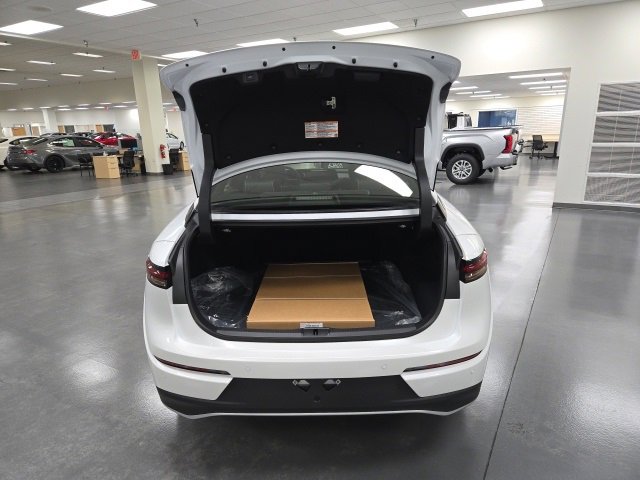 New 2026 Toyota Crown Platinum image 14