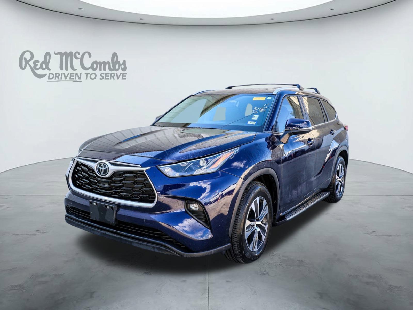 Used 2023 Toyota Highlander XLE