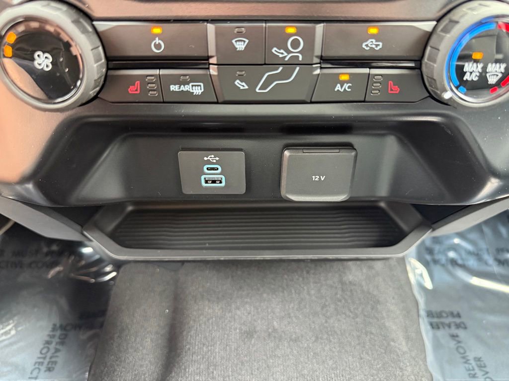 New 2026 Ford F250 XLT w/ XLT Premium Package image 30