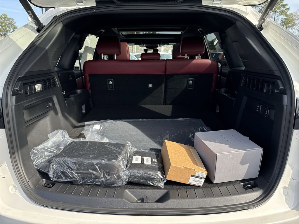 New 2026 MAZDA CX-70 3.3 Turbo w/ Premium Plus Pkg image 24