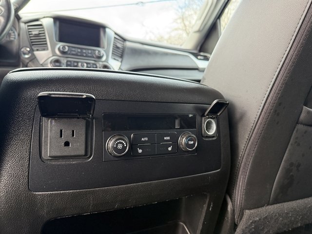 Used 2017 Chevrolet Tahoe LT w/ Luxury Package image 34