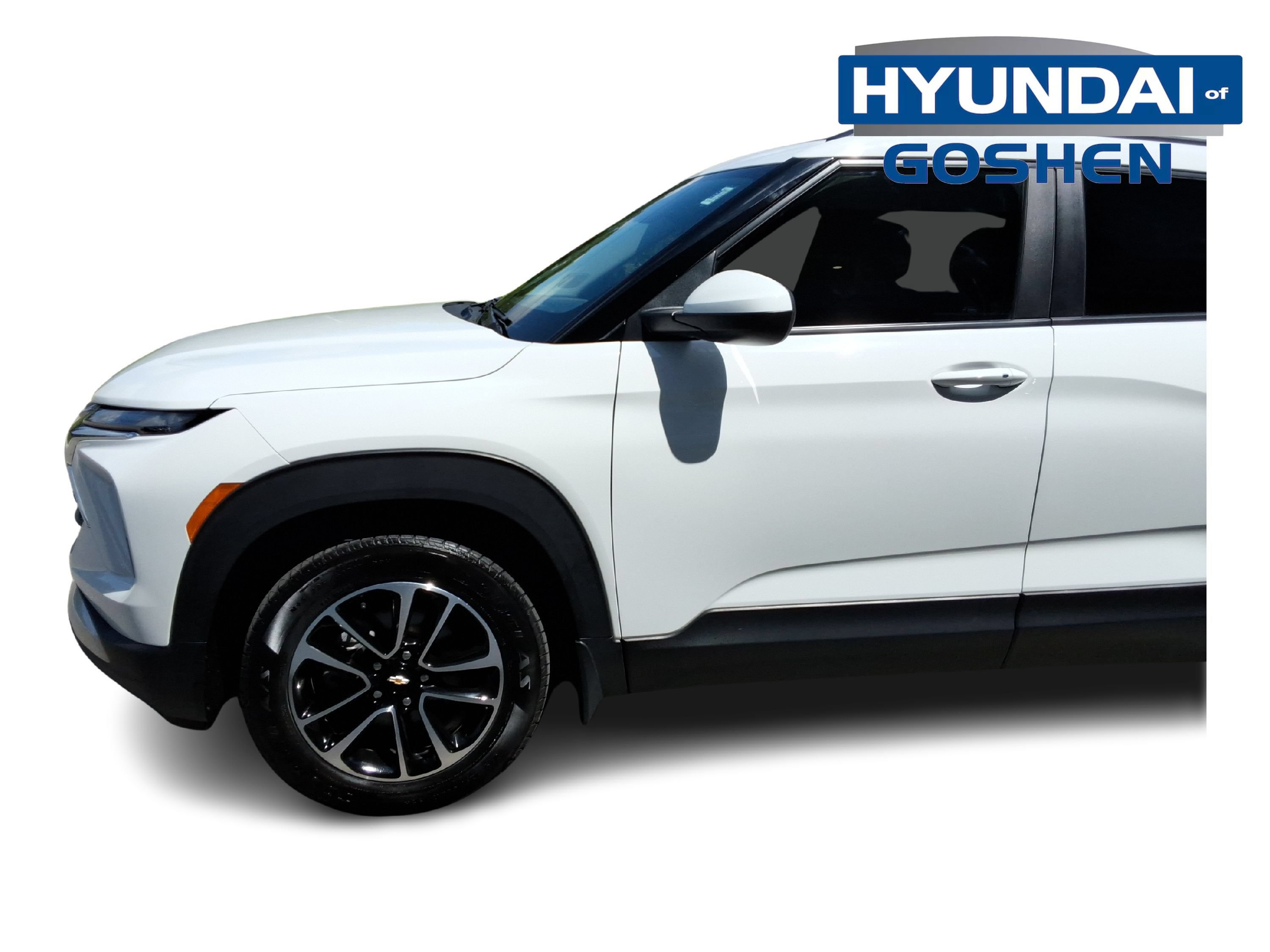 Used 2024 Chevrolet TrailBlazer LT w/ LT Cold Weather Package AWD/4WD image 5