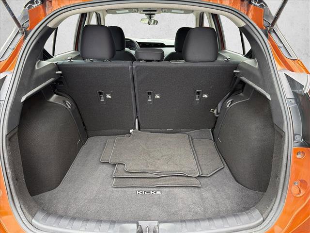 Used 2024 Nissan Kicks SV FWD image 24