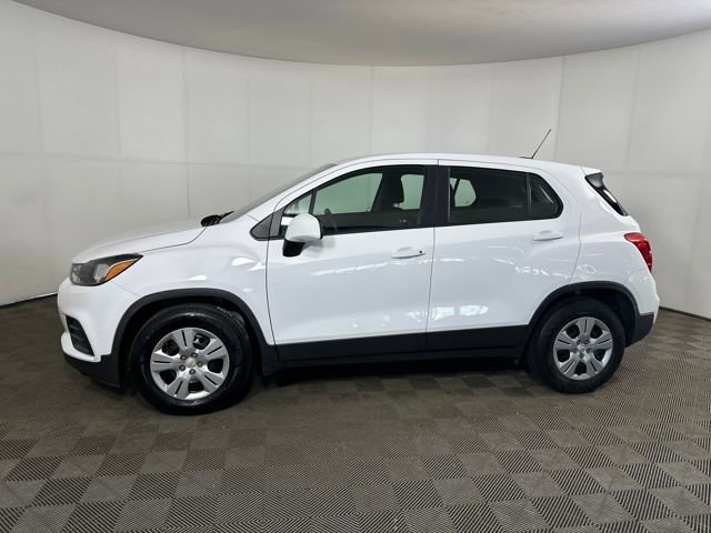 Used 2017 Chevrolet Trax LS image 6