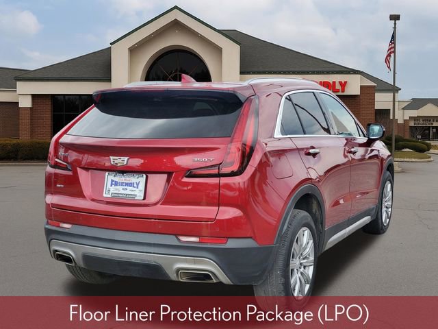 Used 2022 Cadillac XT4 Premium Luxury w/ Driver Awareness Package image 4