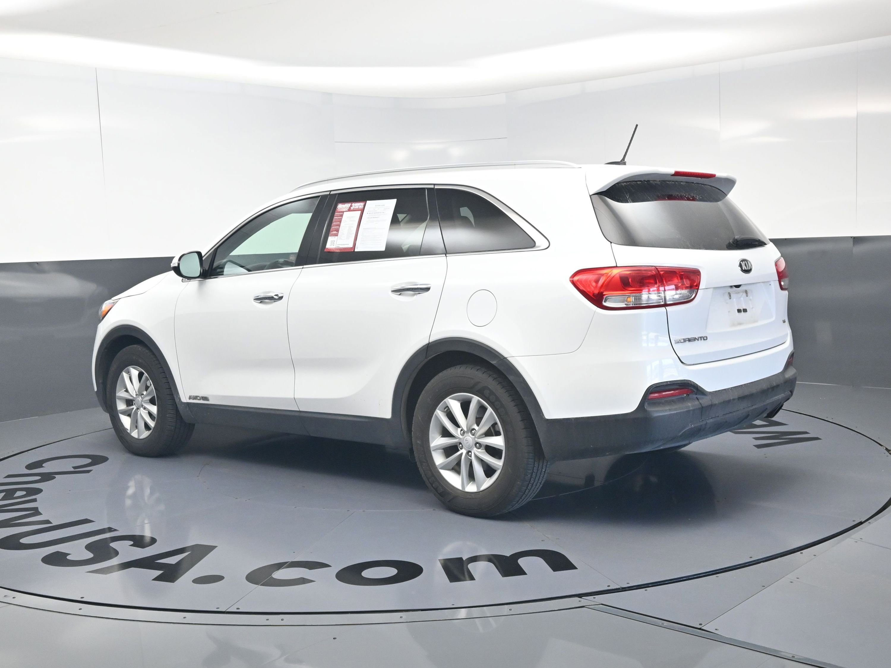 Used 2016 Kia Sorento LX AWD/4WD image 7