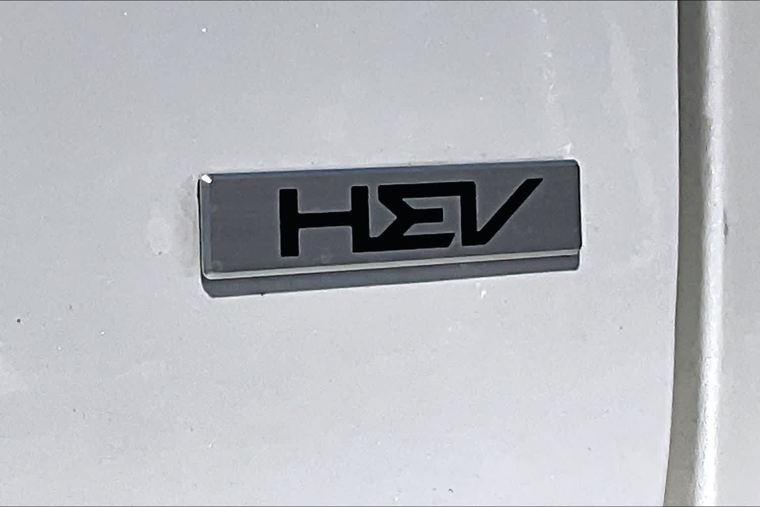 Certified 2023 Kia Niro EX Touring FWD image 7