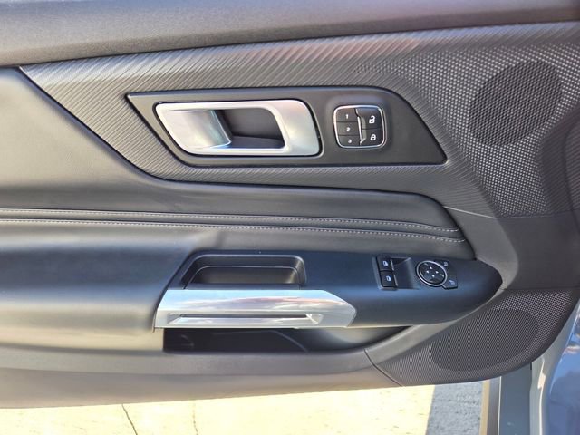 Used 2024 Ford Mustang GT Premium image 18