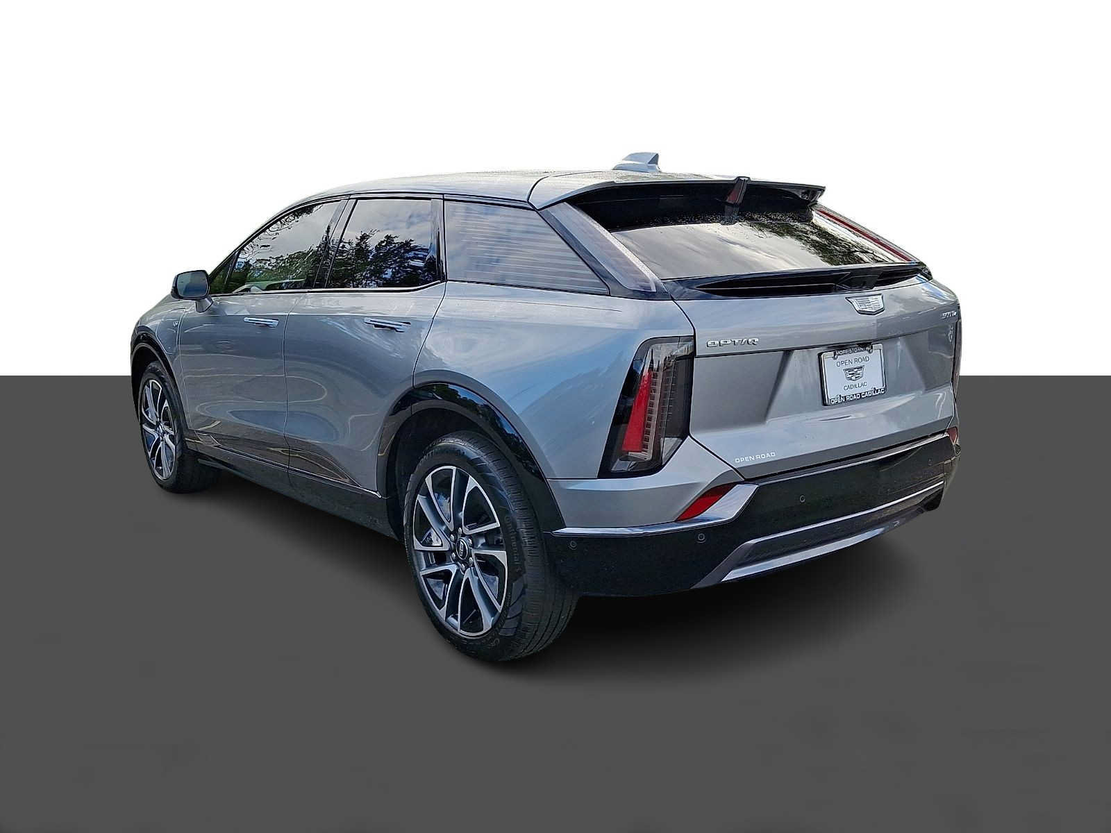 Certified 2025 Cadillac Optiq Sport 1 w/ LPO, Floor Liner Package AWD/4WD image 4