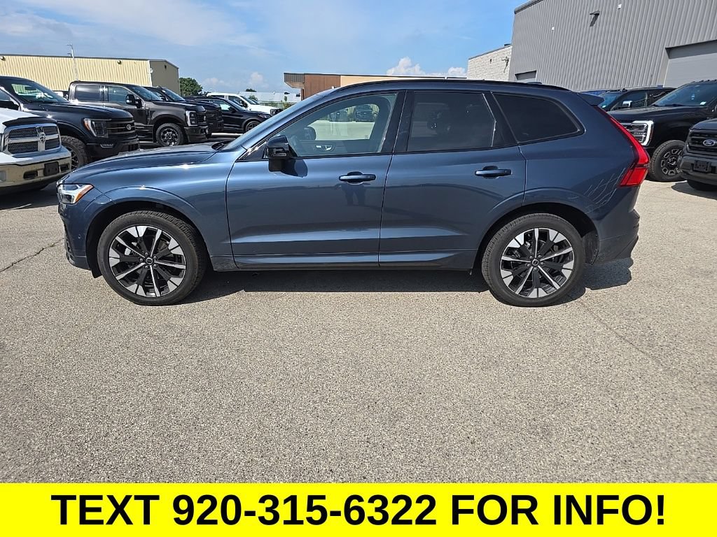 Used 2026 Volvo XC60 B5 Plus w/ Protection Package Premier AWD/4WD image 3