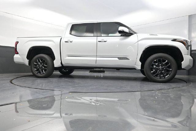 New 2026 Toyota Tundra Platinum AWD/4WD image 34